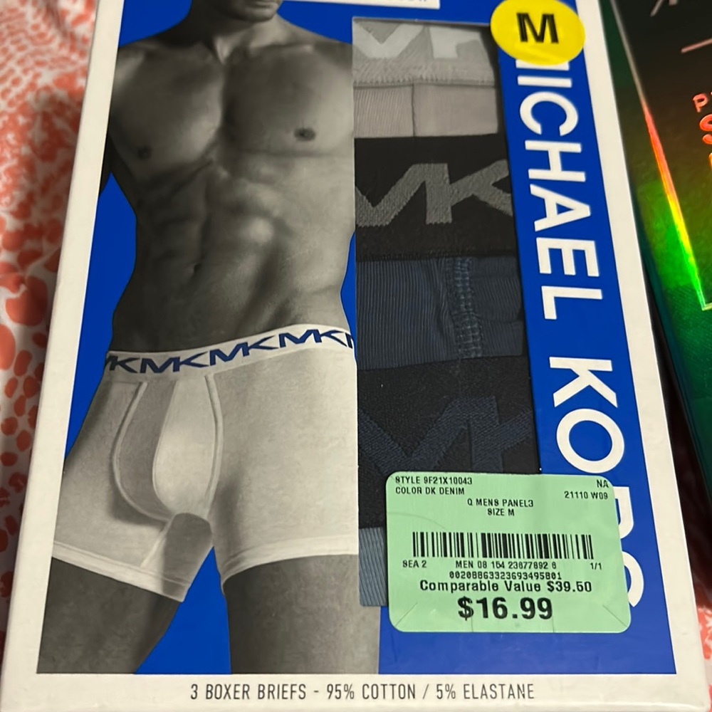 Mens boxer briefs 4 different colors by Michael kors medium